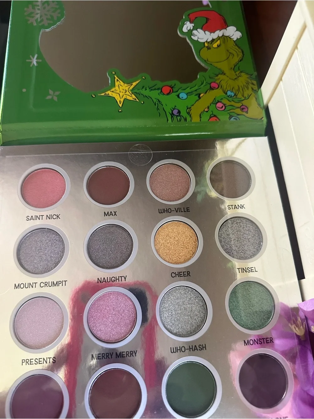 Disney Stitch & Grinch Glitter Eyeshadow Palette Set New